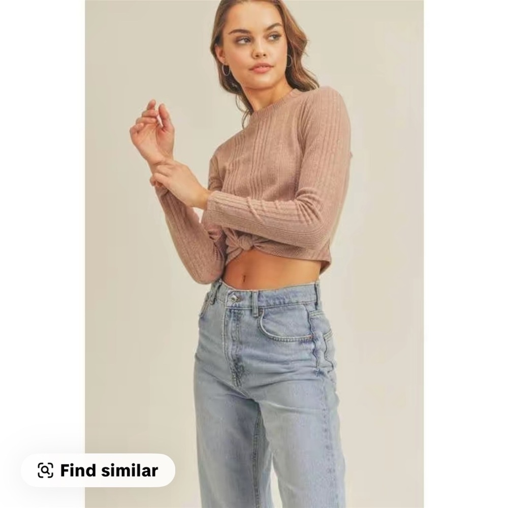 Long Sleeve Knotted Ribbed Top - Picture 4 of 8